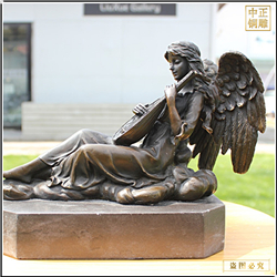 西方小(xiǎo)天使銅雕塑鑄造
