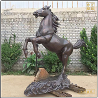 小(xiǎo)型銅馬雕塑圖片