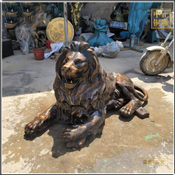 大(dà)型鑄銅獅子雕塑