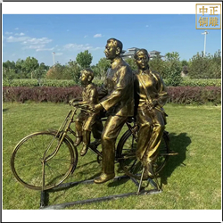現代騎車(chē)人物(wù)銅雕塑