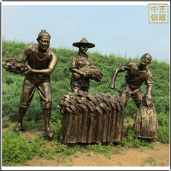 男子捆麥子人物(wù)雕塑