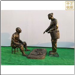 賣魚情景小(xiǎo)品人物(wù)雕塑
