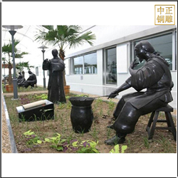 中(zhōng)醫熬藥人物(wù)雕塑