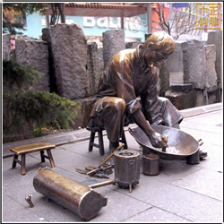 小(xiǎo)商(shāng)補鍋人物(wù)銅雕塑