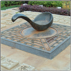廣場大(dà)勺子景觀銅雕塑